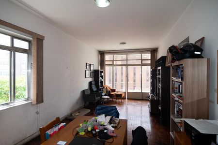 Apartamento à venda com 213m², 3 quartos e 1 vaga