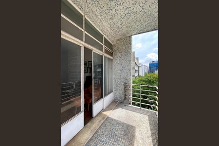 Apartamento à venda com 213m², 3 quartos e 1 vaga