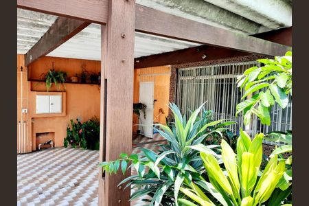 Casa à venda com 230m², 2 quartos e 2 vagas Casa à venda com 230m², 2 quartos e 2 vagasFoto 06