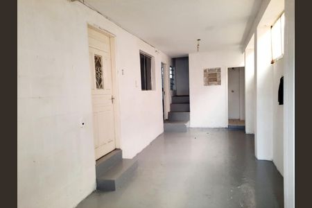 Casa à venda com 240m², 2 quartos e 2 vagas Casa à venda com 240m², 2 quartos e 2 vagasFoto 30