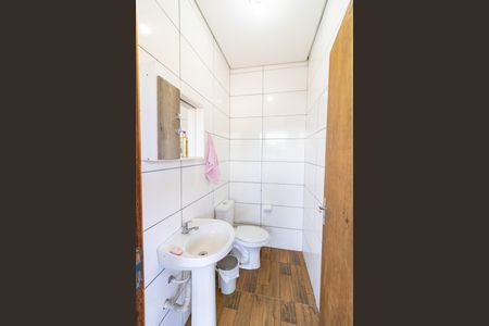 Casa à venda com 25m², 2 quartos e 3 vagas Casa à venda com 25m², 2 quartos e 3 vagasLavabo