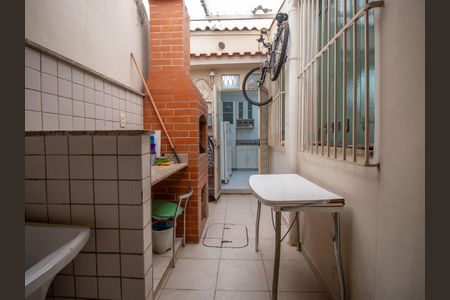 Casa para alugar com 112m², 3 quartos e 1 vagaÁrea de Serviço