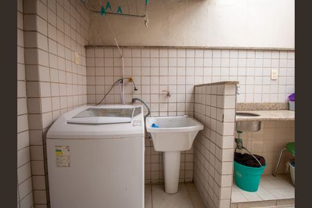Casa para alugar com 112m², 3 quartos e 1 vagaÁrea de Serviço