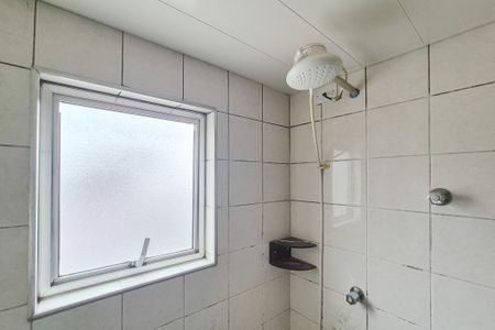 Apartamento à venda com 76m², 2 quartos e 1 vaga Apartamento à venda com 76m², 2 quartos e 1 vagaBanheiro Social