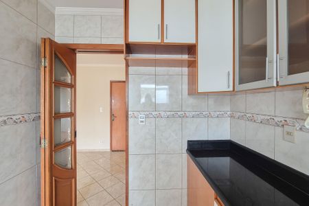 Apartamento à venda com 76m², 2 quartos e 1 vaga Apartamento à venda com 76m², 2 quartos e 1 vagaCozinha