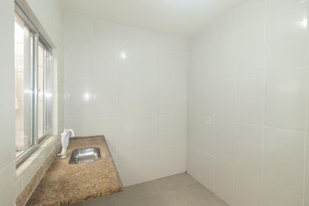 Casa de condomínio para alugar com 57m², 2 quartos e 1 vagaCozinha