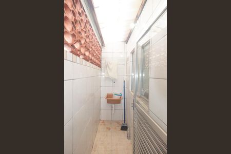 Casa de condomínio para alugar com 57m², 2 quartos e 1 vagaÁrea de Serviço