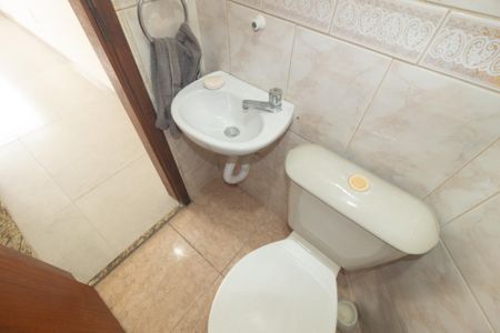Casa de condomínio para alugar com 57m², 2 quartos e 1 vagaLavabo