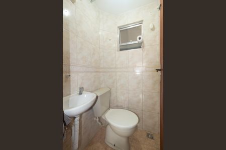 Casa de condomínio para alugar com 57m², 2 quartos e 1 vagaLavabo
