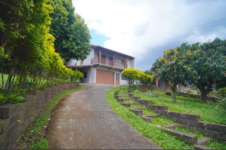 Casa à venda com 220m², 4 quartos e 3 vagasQuintal