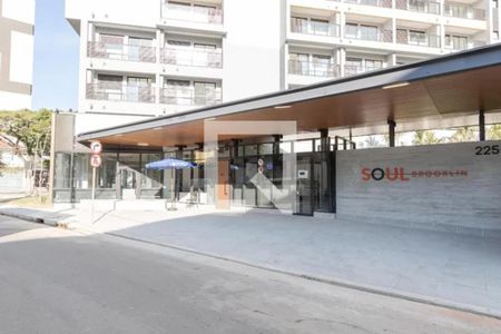 Studio para alugar com 27m², 1 quarto e 1 vaga Studio para alugar com 27m², 1 quarto e 1 vagaFachada