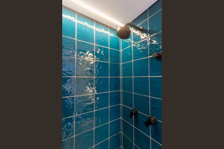 Studio para alugar com 27m², 1 quarto e 1 vaga Studio para alugar com 27m², 1 quarto e 1 vagaBanheiro