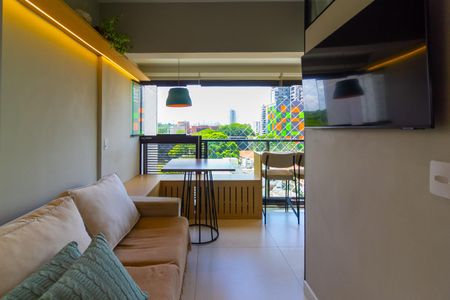 Sala de kitnet/studio para alugar com 1 quarto, 27m² em Jardim das Acacias, São Paulo