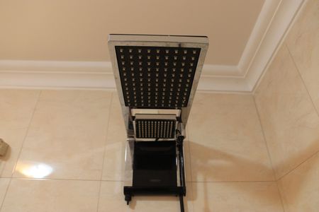 Casa de condomínio para alugar com 247m², 4 quartos e 2 vagasBanheiro da Suíte 4