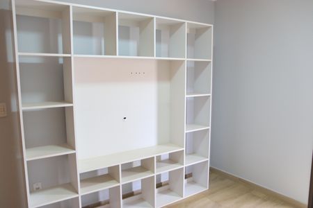 Casa de condomínio para alugar com 247m², 4 quartos e 2 vagasSuíte 02