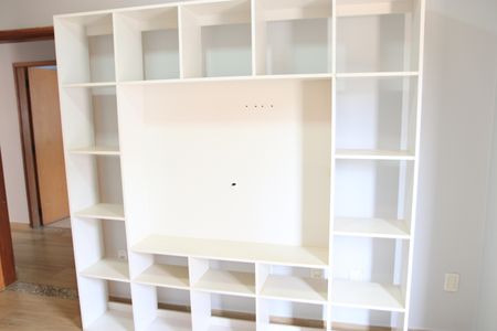 Casa de condomínio para alugar com 247m², 4 quartos e 2 vagasSuíte 02