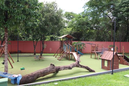 Casa de condomínio para alugar com 247m², 4 quartos e 2 vagasÁrea comum