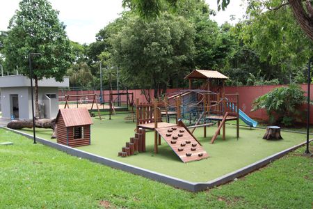 Casa de condomínio para alugar com 247m², 4 quartos e 2 vagasÁrea comum