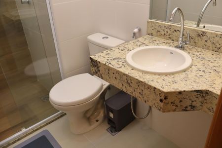 Apartamento para alugar com 115m², 3 quartos e sem vaga Apartamento para alugar com 115m², 3 quartos e sem vagaBanheiro da Suíte 1