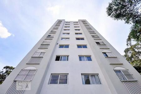 Apartamento à venda com 40m², 1 quarto e 1 vagaFachada