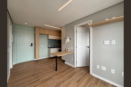 Apartamento para alugar com 39m², 2 quartos e 1 vagaSala/Cozinha