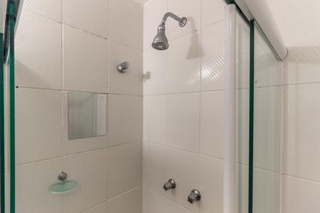 Apartamento para alugar com 140m², 3 quartos e 1 vaga Apartamento para alugar com 140m², 3 quartos e 1 vagaBanheiro da Suíte 2