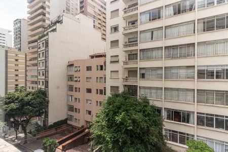 Apartamento para alugar com 140m², 3 quartos e 1 vaga Apartamento para alugar com 140m², 3 quartos e 1 vagaVista do Quarto 3