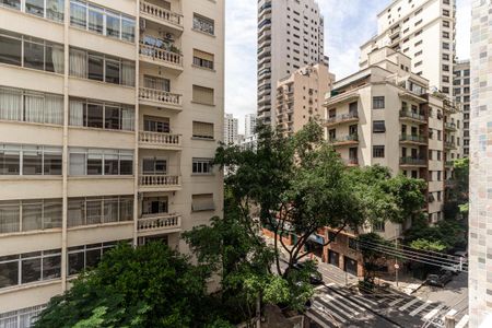 Apartamento para alugar com 140m², 3 quartos e 1 vaga Apartamento para alugar com 140m², 3 quartos e 1 vagaVista da Suíte 1