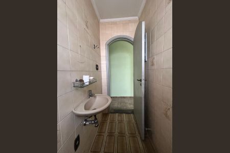 Casa para alugar com 100m², 3 quartos e 5 vagas Casa para alugar com 100m², 3 quartos e 5 vagasLavabo