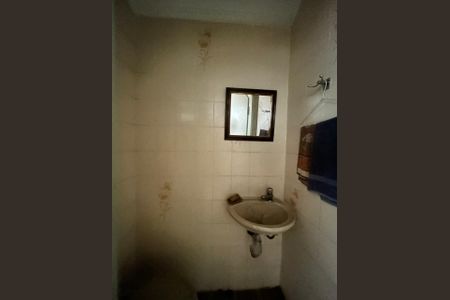 Casa para alugar com 100m², 3 quartos e 5 vagas Casa para alugar com 100m², 3 quartos e 5 vagasBanheiro de serviço 2