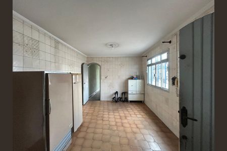 Casa para alugar com 100m², 3 quartos e 5 vagas Casa para alugar com 100m², 3 quartos e 5 vagasCozinha