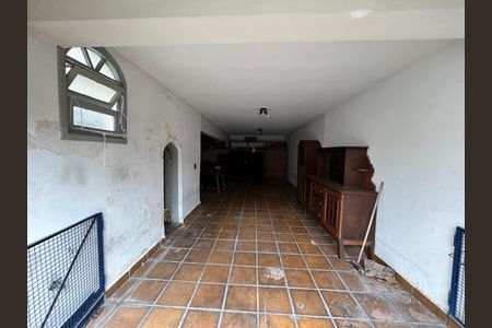 Casa para alugar com 100m², 3 quartos e 5 vagas Casa para alugar com 100m², 3 quartos e 5 vagasGaragem Coberta
