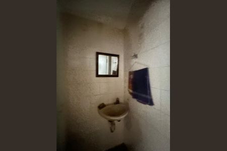 Casa para alugar com 100m², 3 quartos e 5 vagas Casa para alugar com 100m², 3 quartos e 5 vagasBanheiro de serviço 2