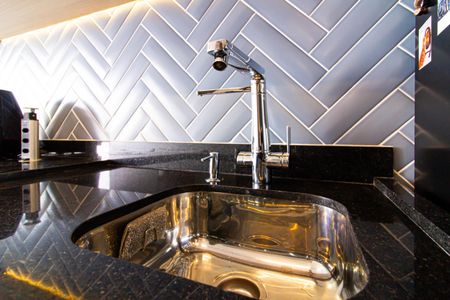 Apartamento à venda com 40m², 1 quarto e 1 vaga Apartamento à venda com 40m², 1 quarto e 1 vagaCozinha / Área de Serviço