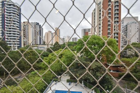 Apartamento à venda com 154m², 4 quartos e 3 vagasVista do quarto 2