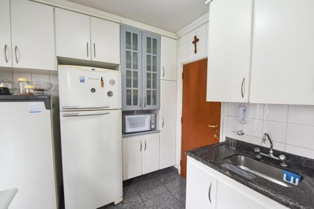 Apartamento à venda com 154m², 4 quartos e 3 vagasCozinha