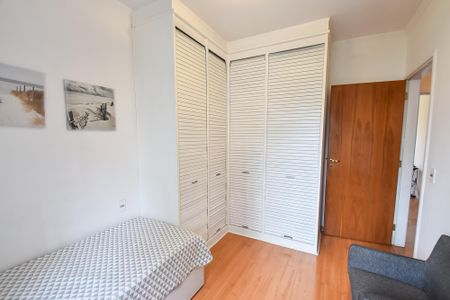 Apartamento à venda com 154m², 4 quartos e 3 vagasQuarto 3