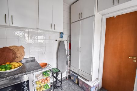 Apartamento à venda com 154m², 4 quartos e 3 vagasÁrea de serviço