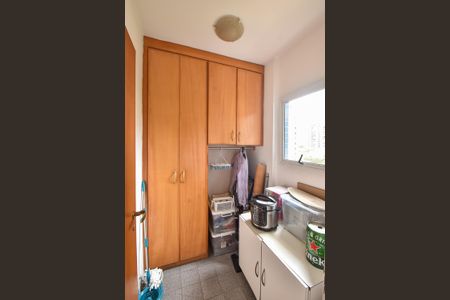 Apartamento à venda com 154m², 4 quartos e 3 vagasQuarto de serviço