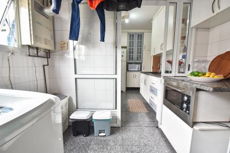 Apartamento à venda com 154m², 4 quartos e 3 vagasÁrea de serviço