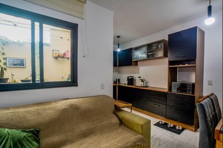 Sala de apartamento à venda com 2 quartos, 45m² em Vila Curuçá, Santo André