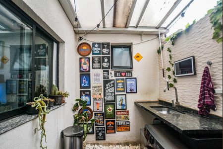 Apartamento à venda com 45m², 2 quartos e 1 vagaÁrea de Serviço