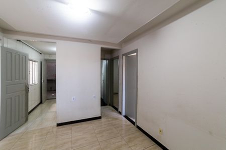 Sala de casa à venda com 2 quartos, 100m² em São Cristóvão, Belo Horizonte