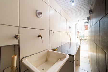 Casa à venda com 100m², 2 quartos e 2 vagasÁrea de Serviço