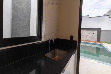 Casa de condomínio à venda com 210m², 3 quartos e 4 vagas Casa de condomínio à venda com 210m², 3 quartos e 4 vagasÁrea de Serviço