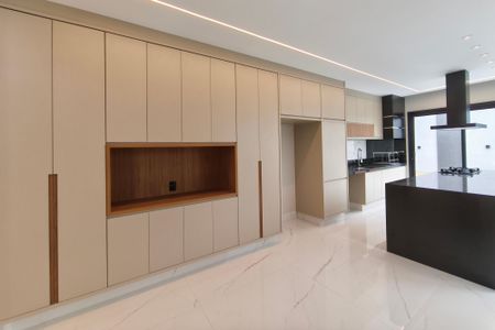 Casa de condomínio à venda com 210m², 3 quartos e 4 vagas Casa de condomínio à venda com 210m², 3 quartos e 4 vagasCozinha