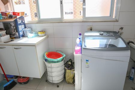 Apartamento à venda com 222m², 3 quartos e 3 vagasCozinha e Área de Serviço