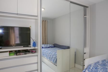 Apartamento à venda com 222m², 3 quartos e 3 vagasSuíte 2