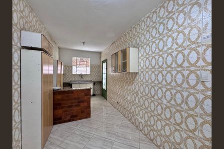 Casa para alugar com 120m², 2 quartos e 2 vagas Casa para alugar com 120m², 2 quartos e 2 vagasCozinha