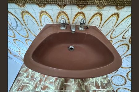 Casa para alugar com 120m², 2 quartos e 2 vagas Casa para alugar com 120m², 2 quartos e 2 vagasBanheiro da Suíte